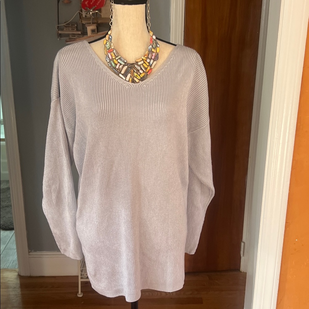 Beautiful, heavy sweater